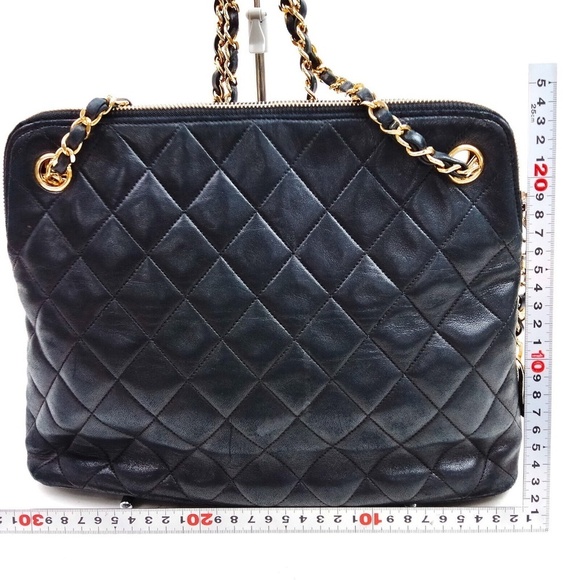 Chanel Matrasse   Black Lamb Skin - Picture 2 of 11